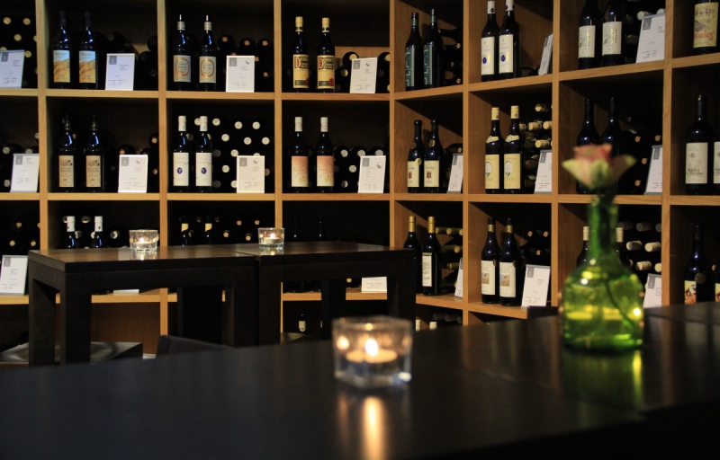 magasin-BREIL SUR ROYA-min_wine_vinorama_wine_bottle_cellar_red_wine_wines_storage_wine_rack-1077047